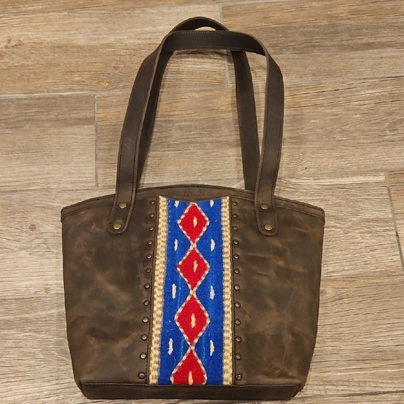 New Love 41 Lanita Leather Tote